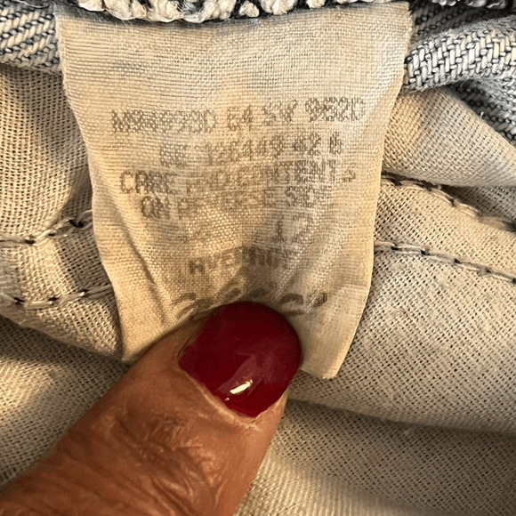 Chic Vintage Jeans Blue Light Wash 5 Pocket Style Size 12 Fit Like Modern Size 8 - Picture 9 of 10